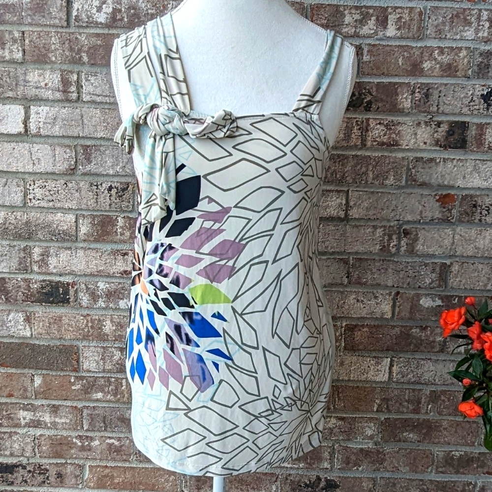 GORGEOUS THE LIMITED TOP. WOMEN'S SIZE LARGE
